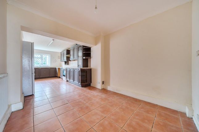 88 WHITLEY WOOD LANE, South Reading, Reading photo 4