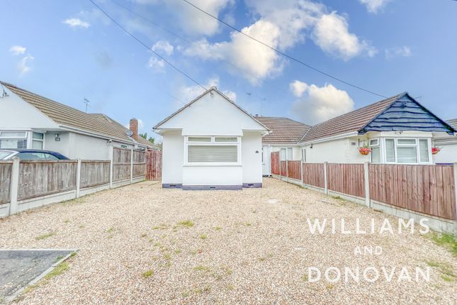 Thumbnail Semi-detached bungalow for sale in Plumberow Avenue, Hockley