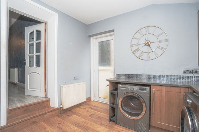 60, Hall Street, Lochgelly photo 4