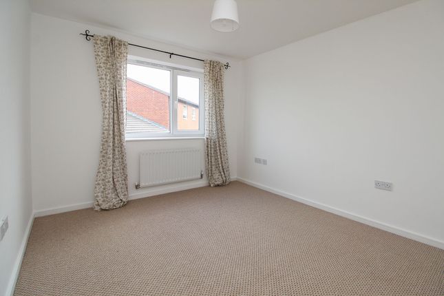 8 Park Grange Court, Sheffield photo 4