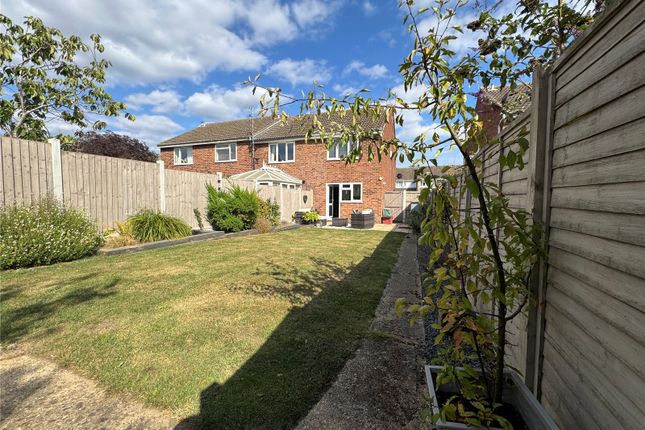 5, Homerton Close, Essex photo 3