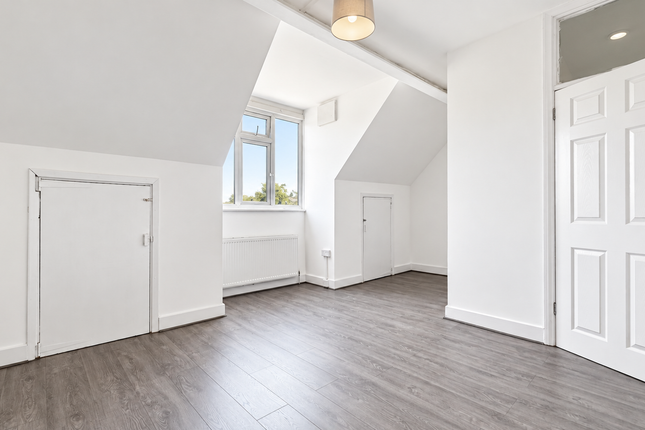 29a Falconwood Parade, Welling photo 4