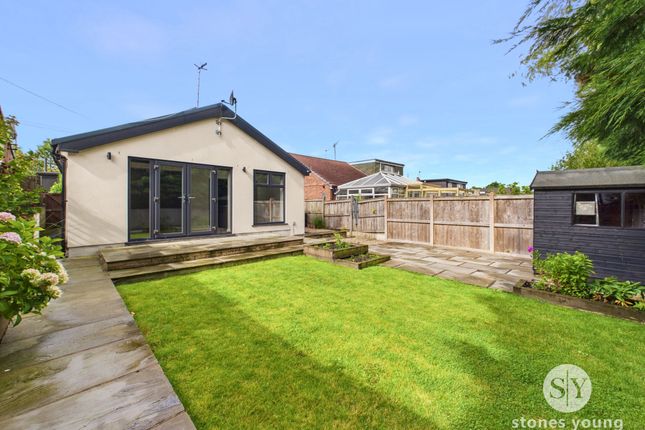 76 Hillcrest Road, Blackburn photo 2