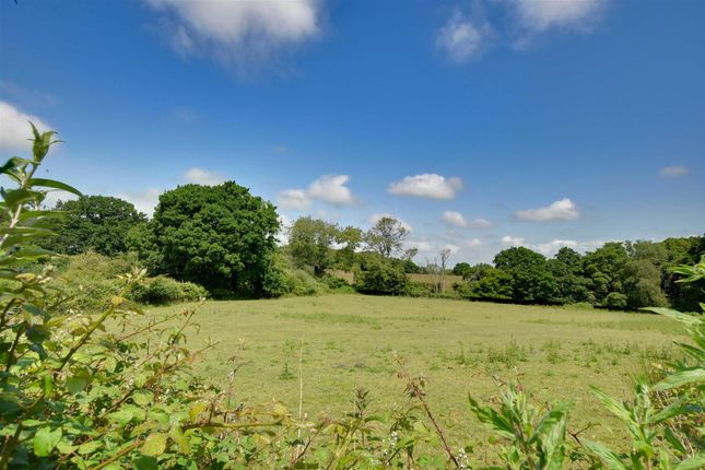 1 Gillysite, Udimore Road, Broad Oak photo 3