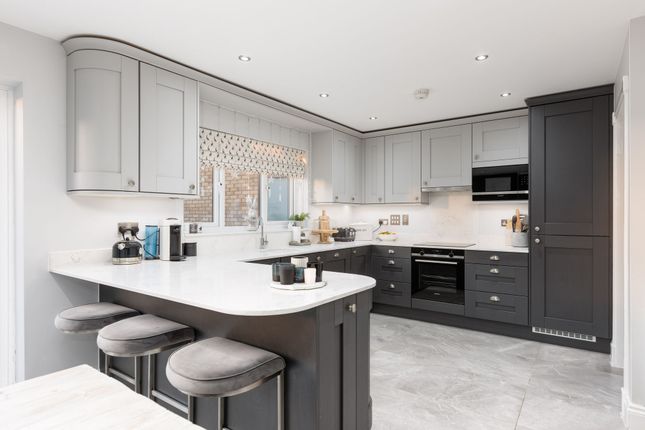 6 Earl Close, Shefford photo 4
