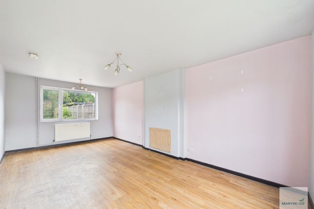 8, Wheatgrass Road, Nottingham photo 3