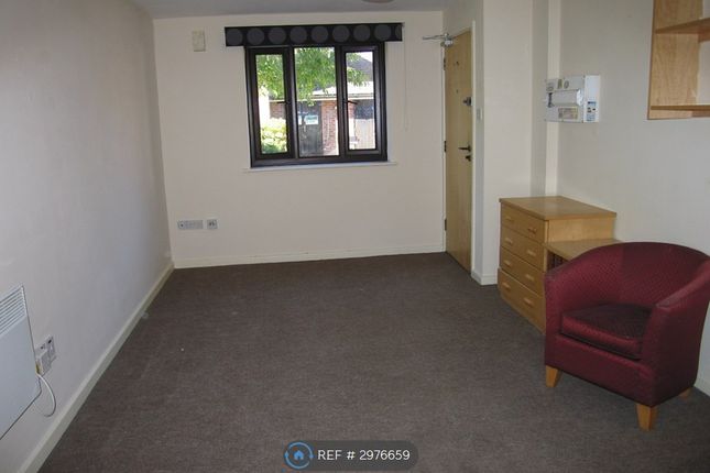 Lawson Road, Henley-On-Thames photo 5