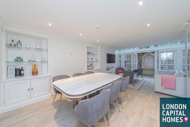 27, Trevor Place, London photo 3