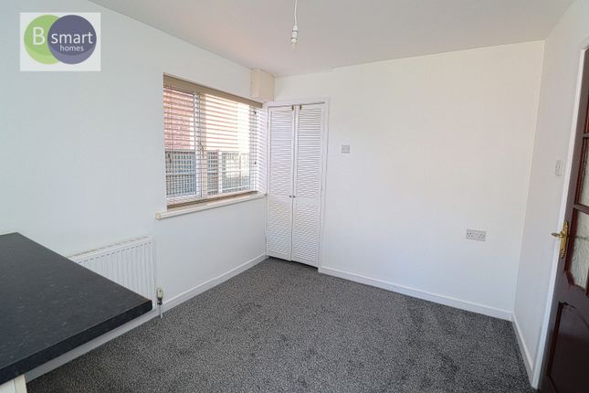 18, Chepstow Drive, Doncaster photo 4