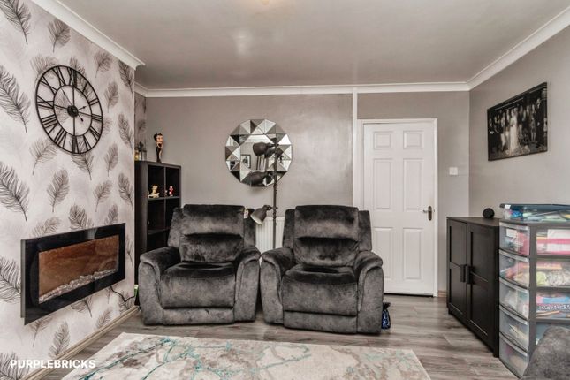 4, Michael Road, Wednesbury photo 4