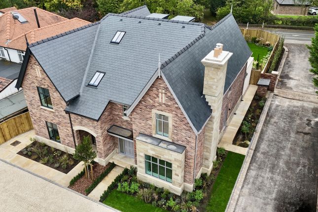 4 Bedroom House For Sale