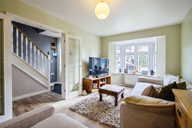 40, Rosewood Drive, West Yorkshire photo 2