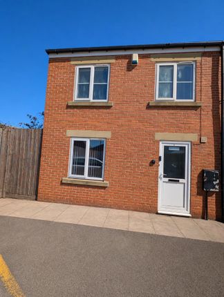 Room 3, 1, Langton Close, Sunderland photo 2