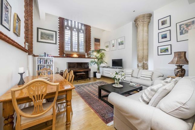 Flat for sale in Tytherton Road, London
