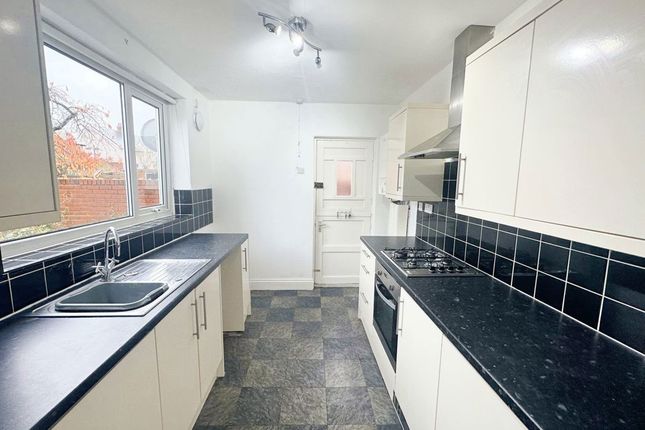 Derby Crescent, Hebburn photo 4