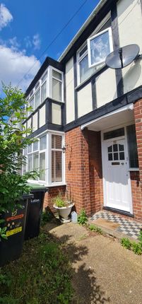 10, Mountfield Road, Luton photo 3