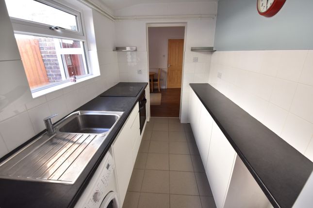 123, North Street, Luton photo 4