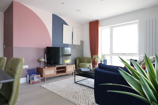 Flat for sale in Delamare Road, Cheshunt
