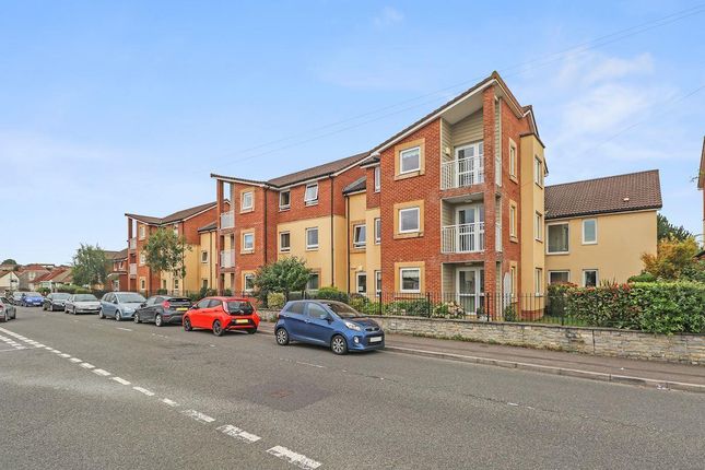 1-bed flat on 33 Fussells Court, Station Road, Worle, Weston-Super-Mare, £150,000
