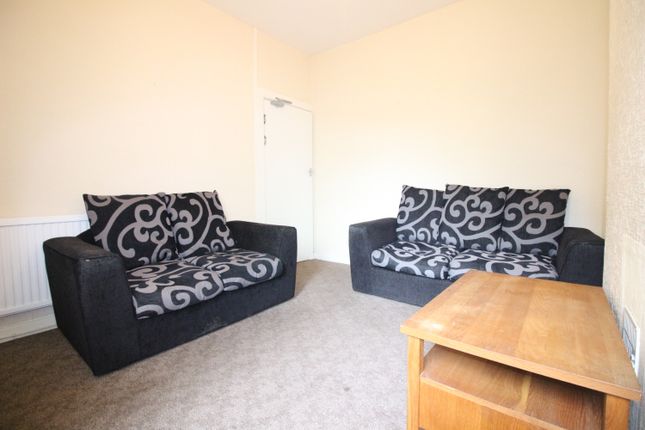 64, Gelligaer Street, Cardiff photo 3