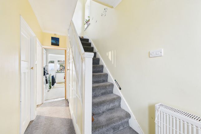 921, Blackpool Road, Lea photo 2