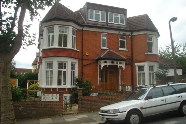 Thumbnail Flat to rent in Conway Road, Southgate