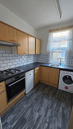 Caulfield Road, London photo 5