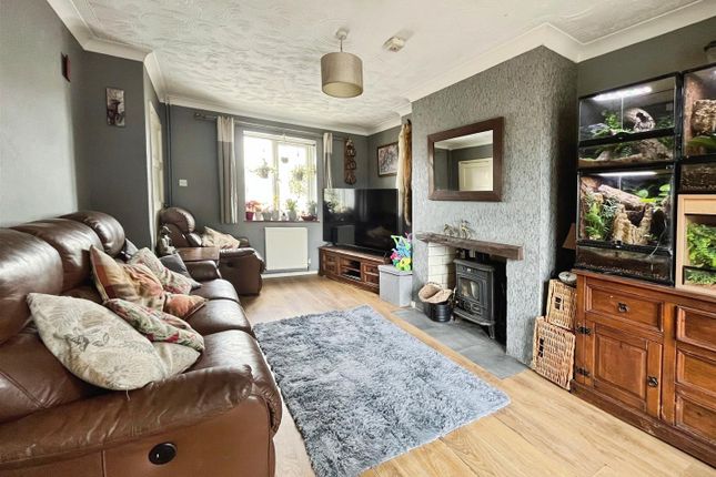 31, Mill Road, Lakenheath photo 3