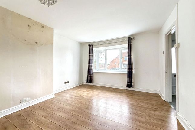 9, Beverley Way, Peterlee photo 3