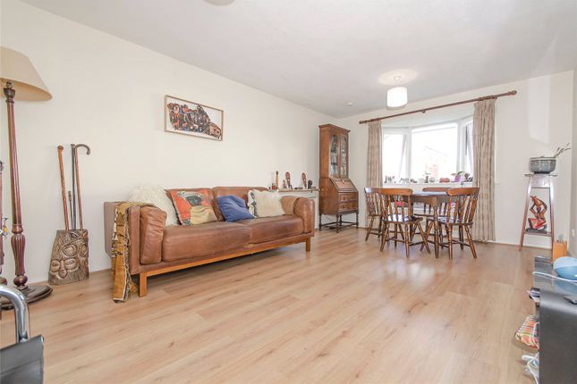 Flat 5,, Mayflower Lodge, London photo 4