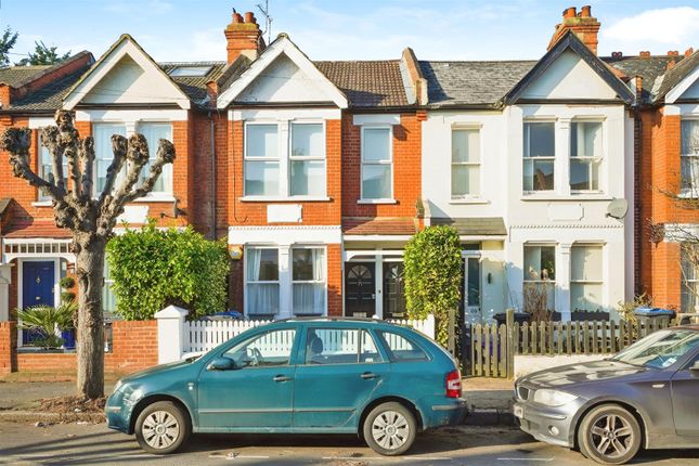 Thumbnail Flat for sale in Edna Road, London