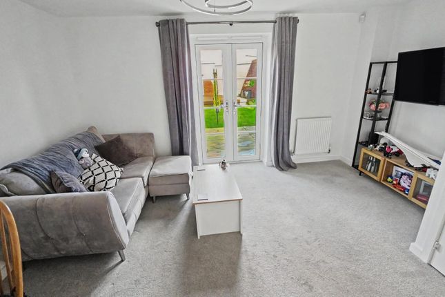 58, Pianoforte Road, Northampton photo 2