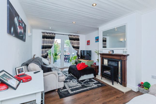 60, Trinity Road, Leicestershire photo 3