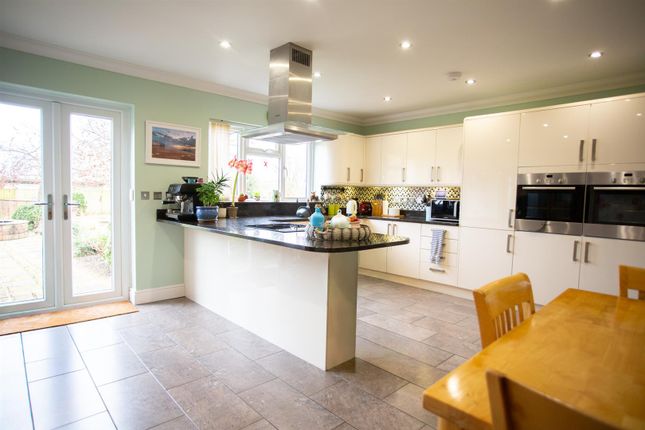 7 Holbear Grange, Forton Road, Chard photo 2