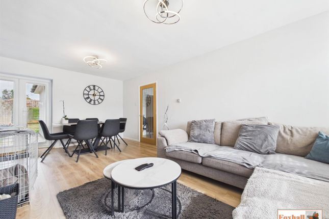 7, Gleneagles Drive, Ipswich photo 3