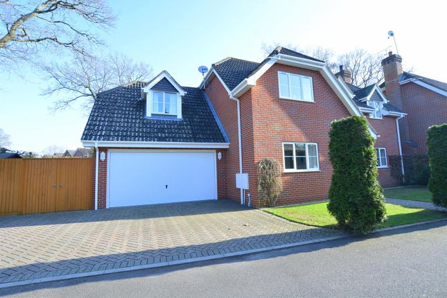 Thumbnail Detached house for sale in Bridleways, Verwood