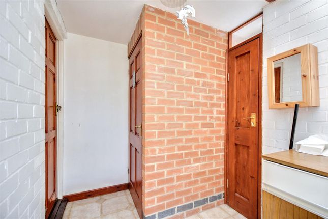 Utility Room_2.Jpeg