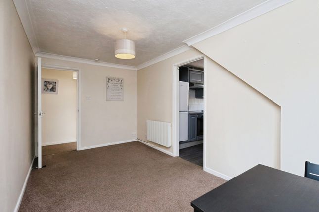 Flat 4A, Enterprise House,, High Street, Uckfield photo 3