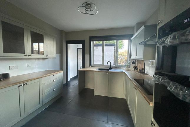 53, Sir Evelyn Road, Rochester photo 3
