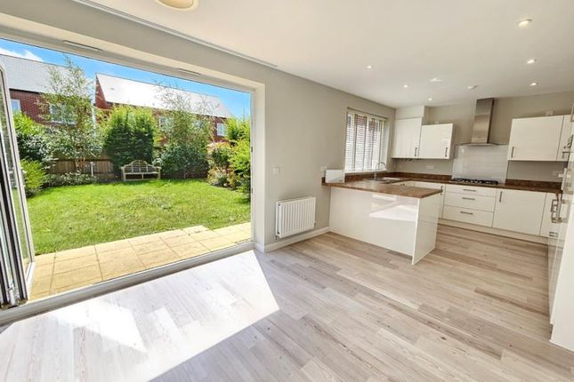 3, Ironbridge Road, Gloucester photo 2