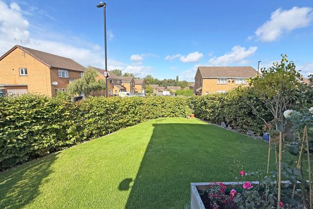 5 Borage Road, Harrogate photo 2