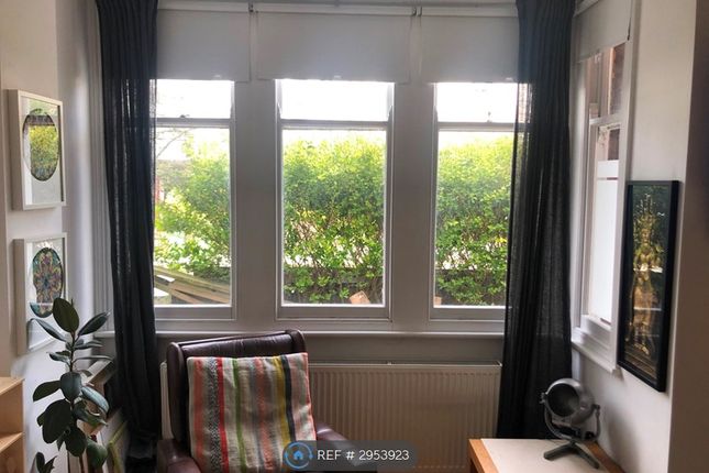 Doverfield Road, London photo 2