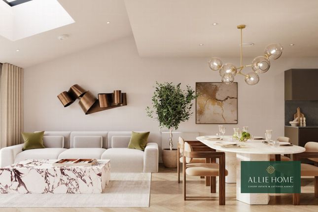3 Moorhen Drive, London photo 2
