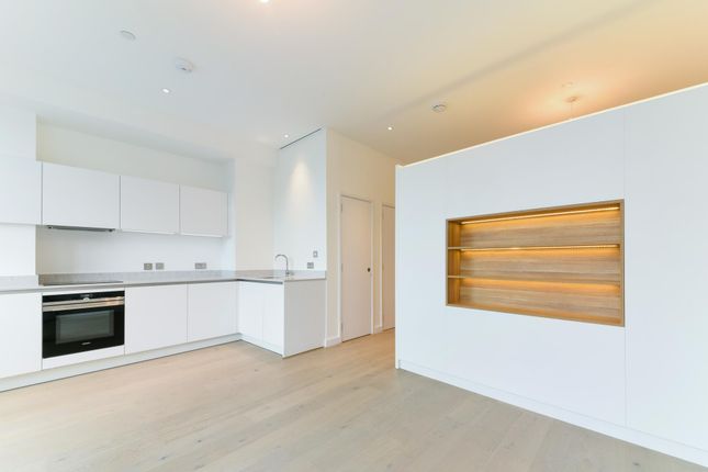 Thumbnail Studio to rent in Hill House, Archway, London