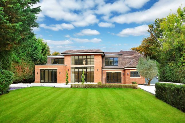 Hadley Grange,, Jordans Way, Beaconsfield photo 3