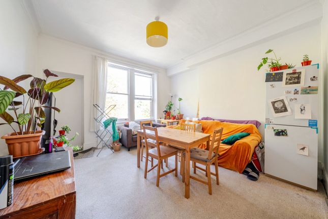 Flat 5, 54, Holland Road, London photo 3