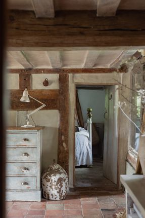 294304 - Tanyard Farmhouse, Great Ellingham-32.Jpg