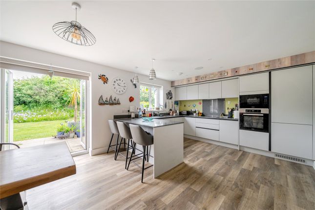 14, Halwyn Avenue, Newquay photo 4