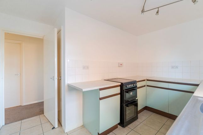 29 Weavers Close, Norwich photo 4