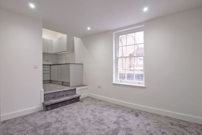 Flat 1 57-61 High Street, Ewell, Epsom photo 2